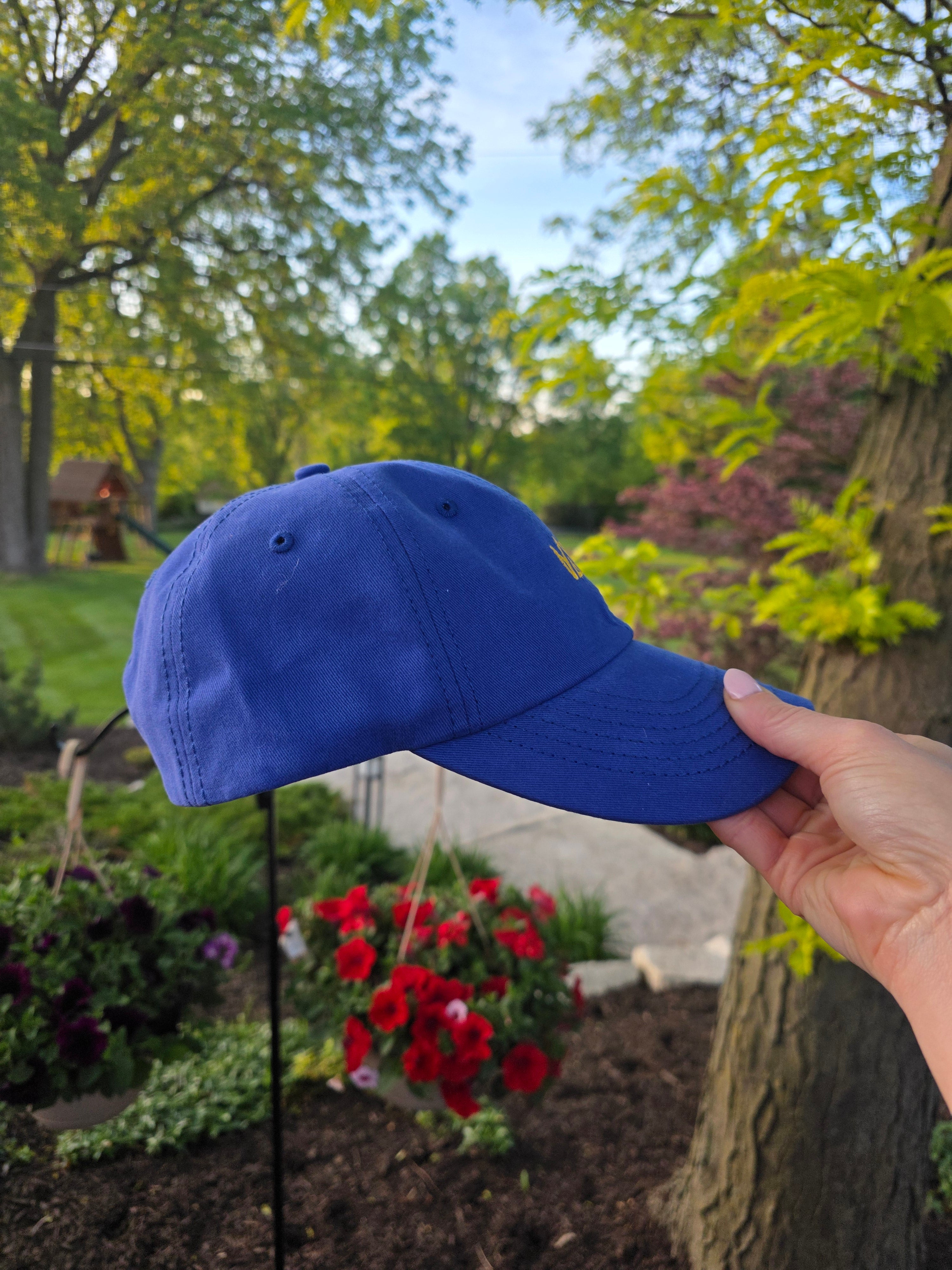 Low profile Royal & Gold Logo